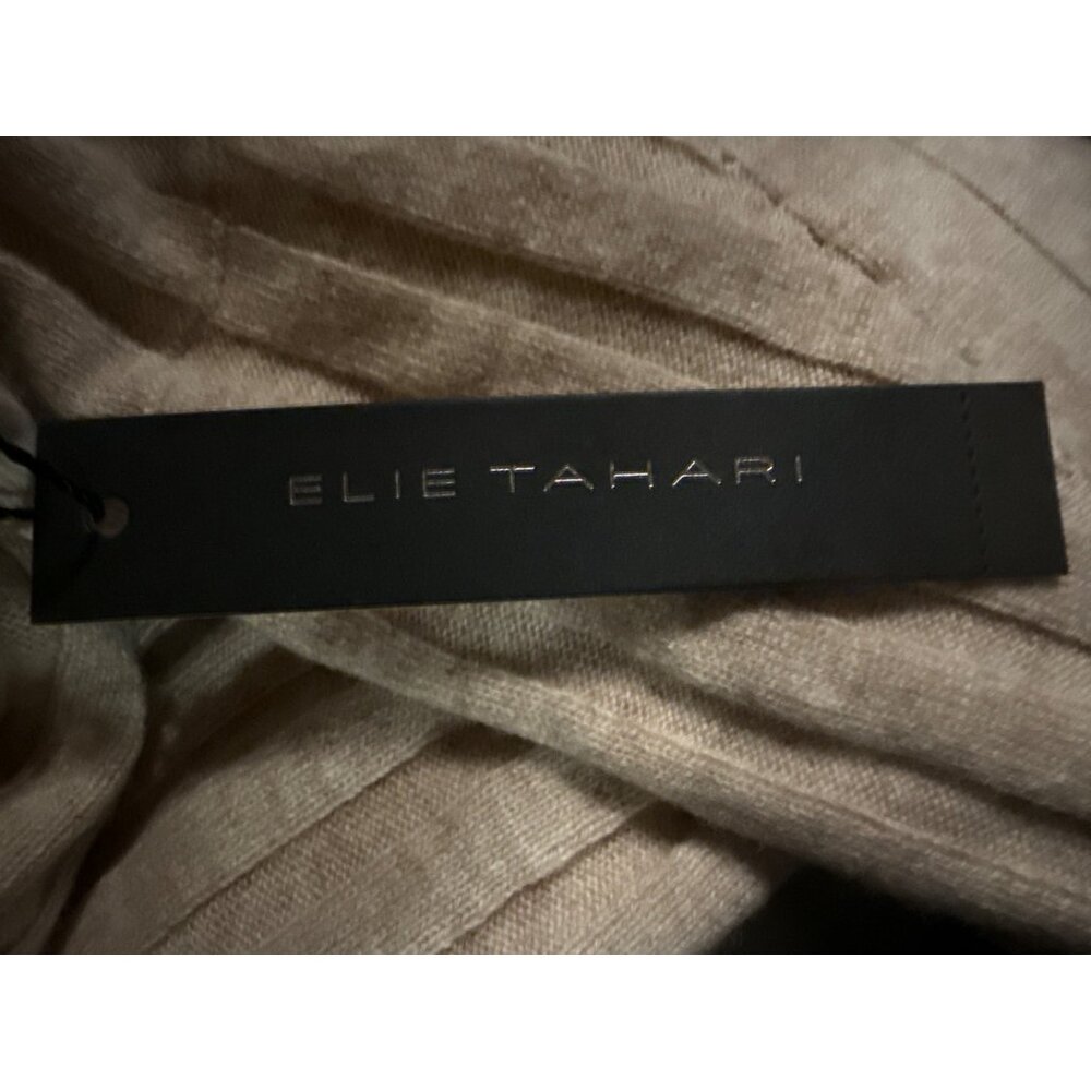 Elie Tahari ribbed knit turtleneck sweater dress, medium, brand new. - Picture 3 of 3